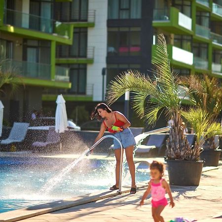 Melisea Aparthotel Pool & Spa Mamaia Nord Năvodari Exteriör bild